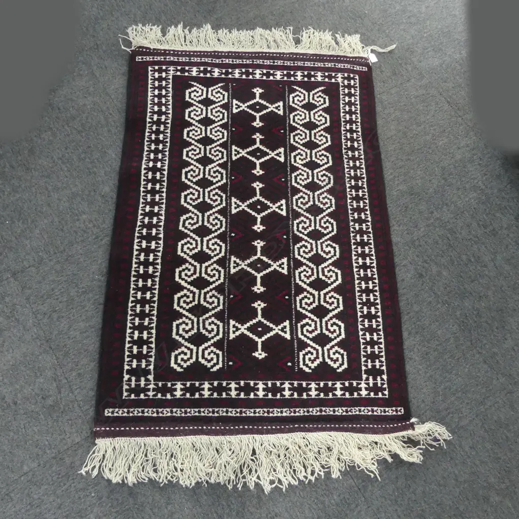 HAND KNOTTED WOOL PILE BALUCHI RUG 1290x840 Image 1++