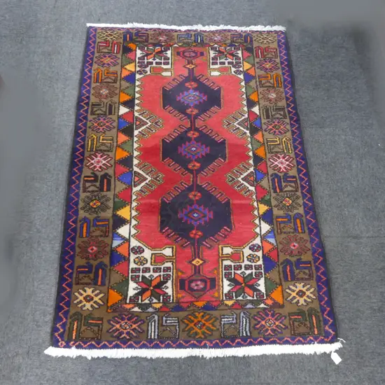 HAND KNOTTED WOOL PILE RUG 1450x1000mm