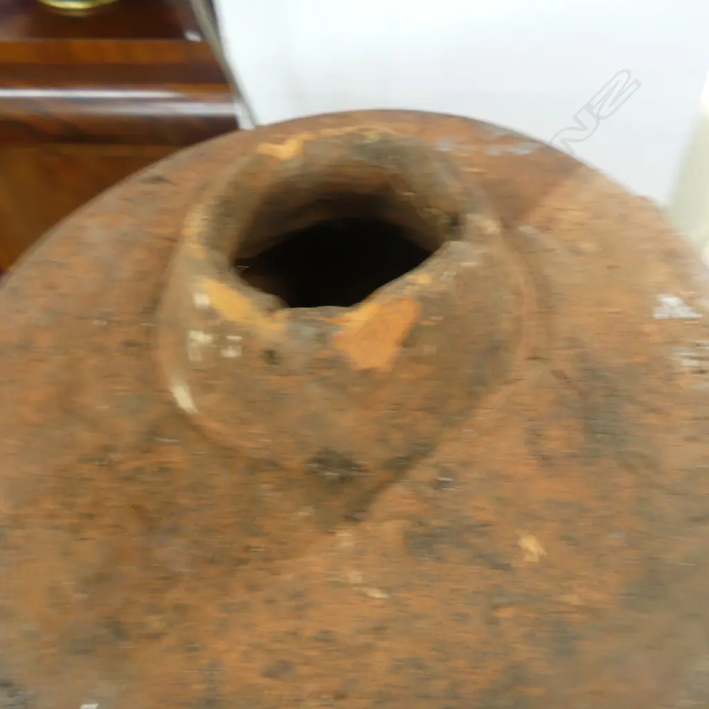 19thC NZ POTTERY URN TOP H.400mm Image 1++