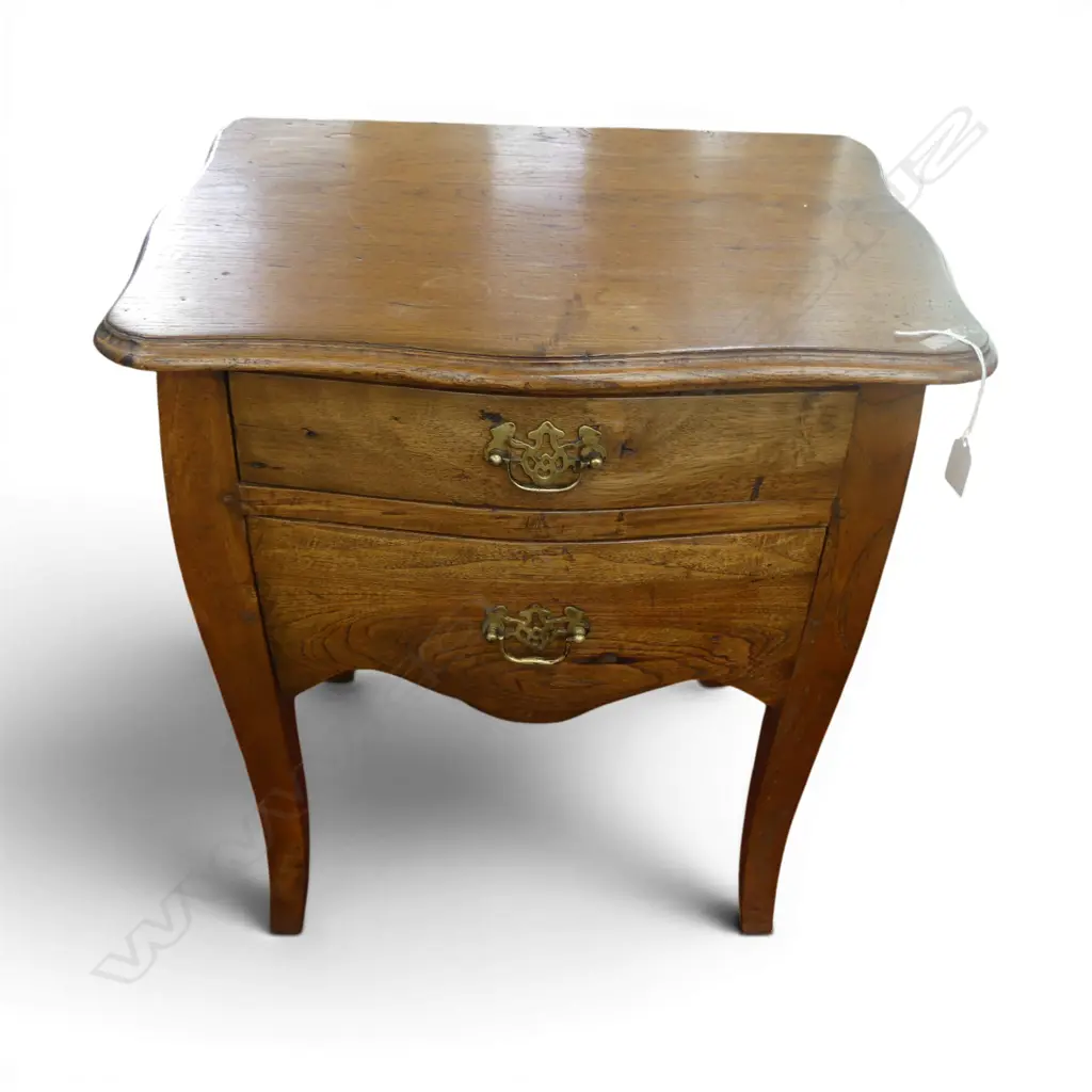 BOMBE BEDSIDE DRAWERS 540x405x650mm Image 1++