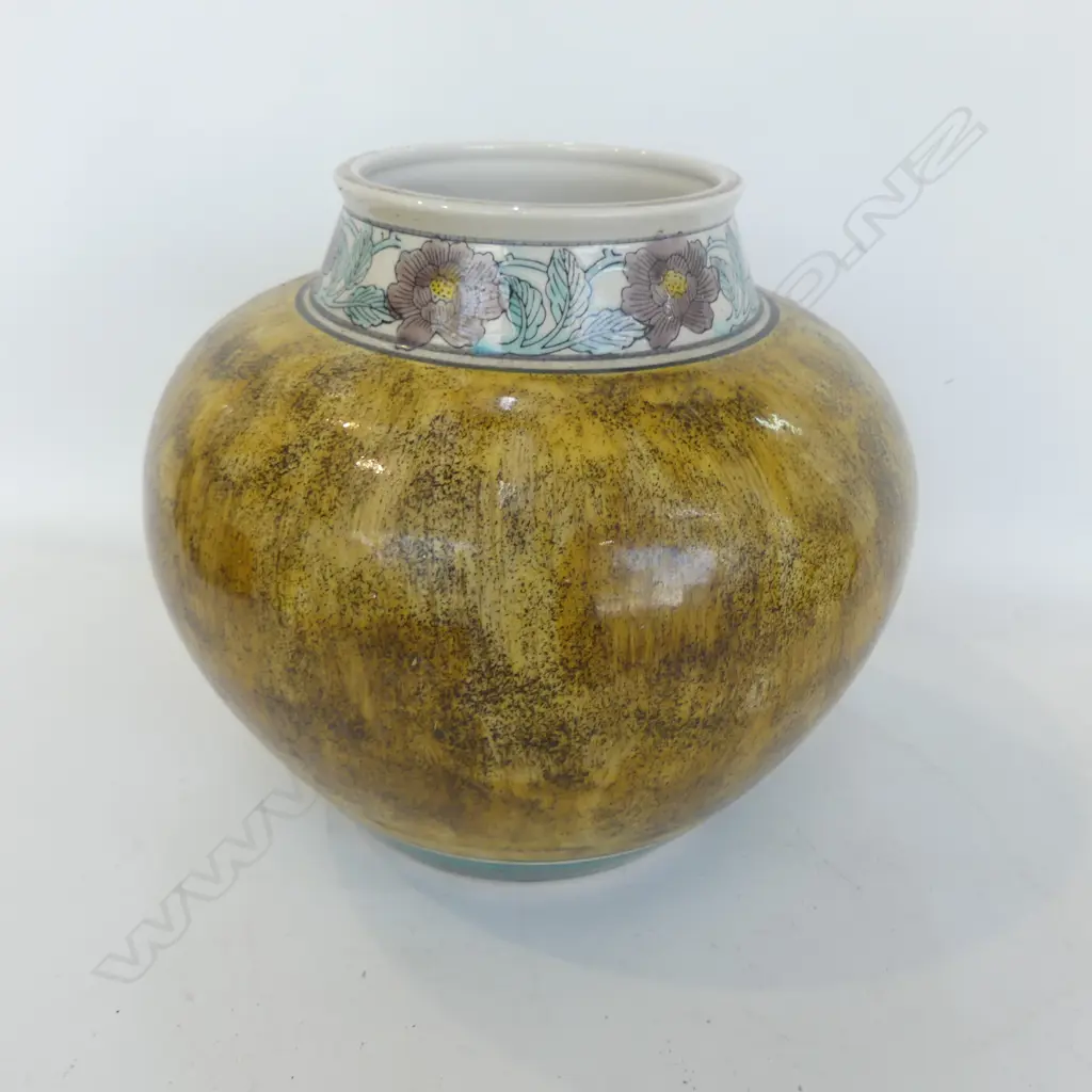 ORIENTAL VASE H.215mm Image 1++
