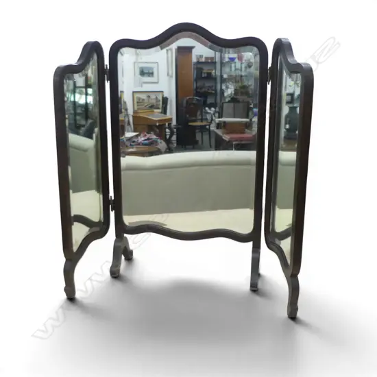 1940'S DARK MAHOGANY FRAMED 3 WAY CHEST DRESSING MIRROR. 960 x 760mm. French style with bevelled edge