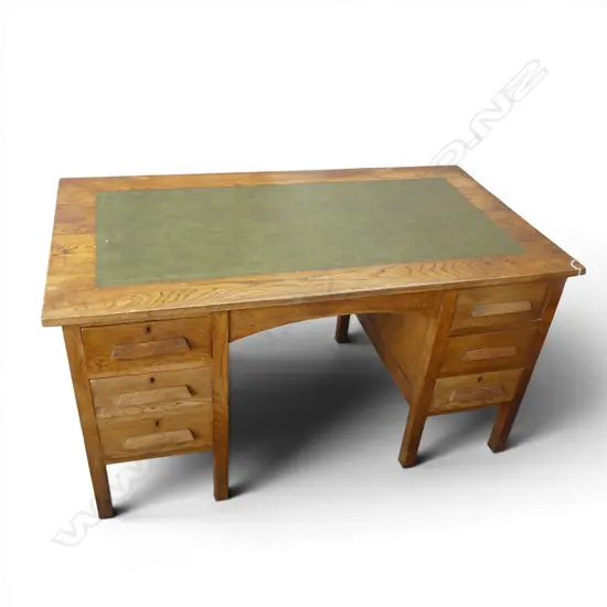 OAK DESK w. inset green leather top 1445x795x755mm