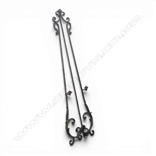 LG METAL EASEL H.1620mm