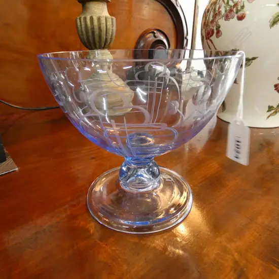 BLUE GLASS FITTED BOWL w. etched design H.140mm