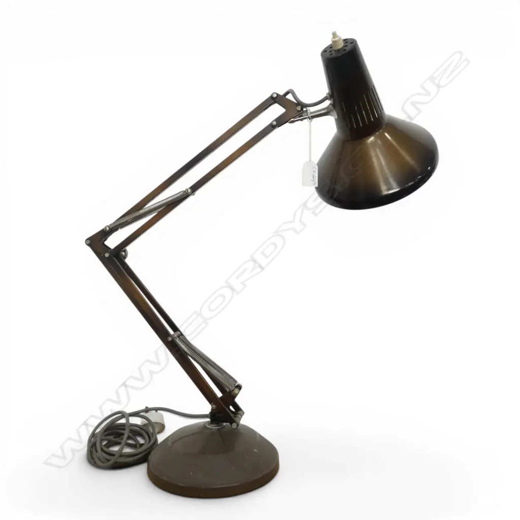 SUPERLUX ANGLE POISE LAMP - BASE COVER CRACKED Image 1++