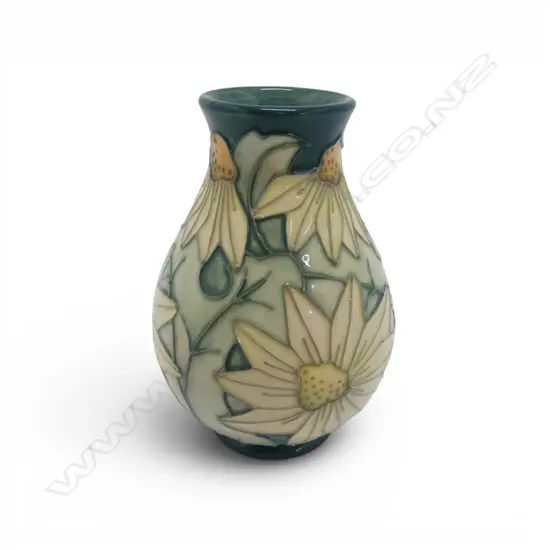 MOORCROFT SPECIAL EDITION "SUMMER LAWN" 5" VASE signed & dated H.140mm