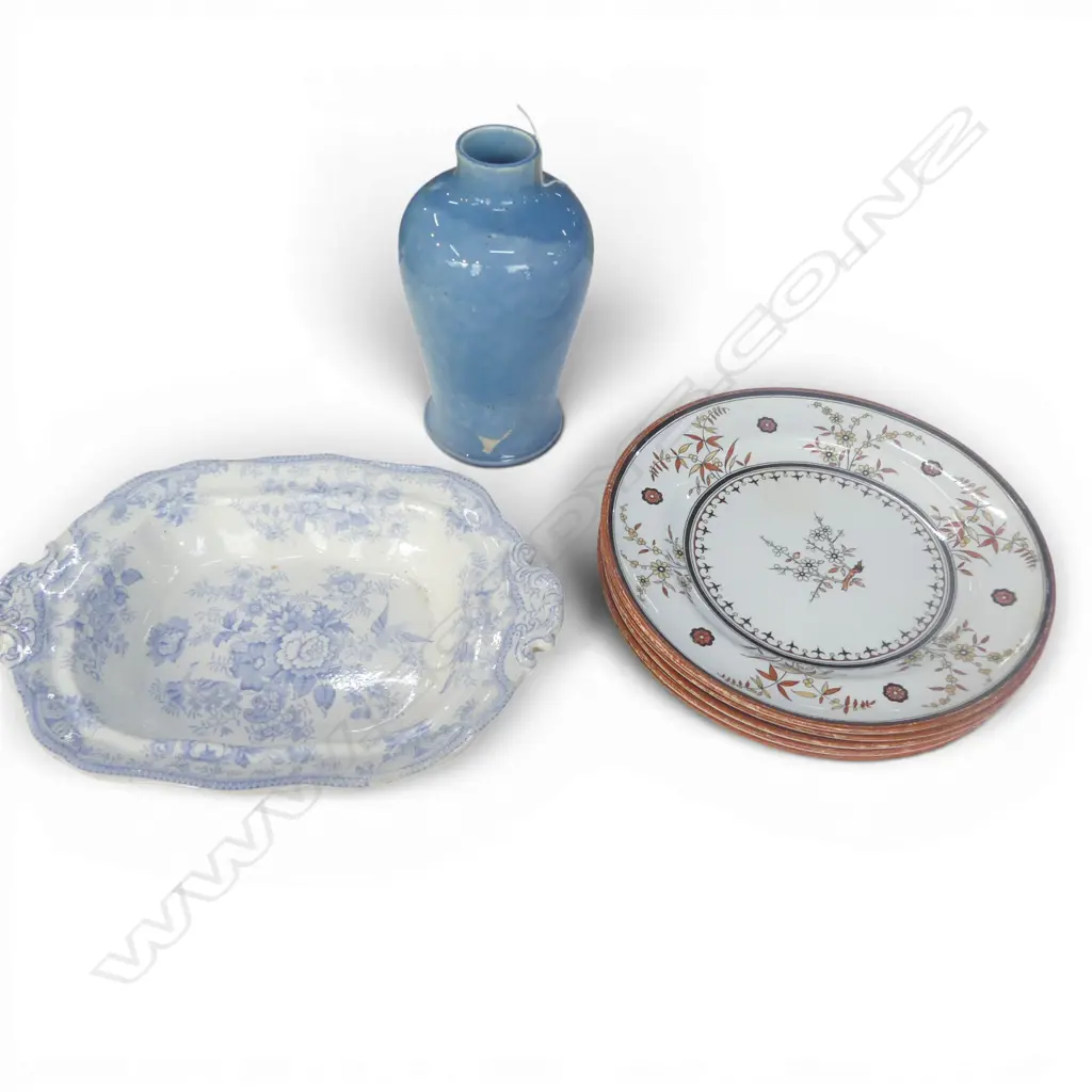 5 MINTON DINNER PLATES, CORN & ROSETTE PATTERN 265mm dia FAULTS, ASIATIC PHEASANTS DISH, RUSKIN VASE (AF) Image 1++