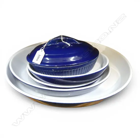 5 PCES BLUE GLAZED EMILE HENRY COOKWARE; 4 OVAL GRATIN DISHES 360x255mm + LIDDED CONTAINER, ALL AS NEW