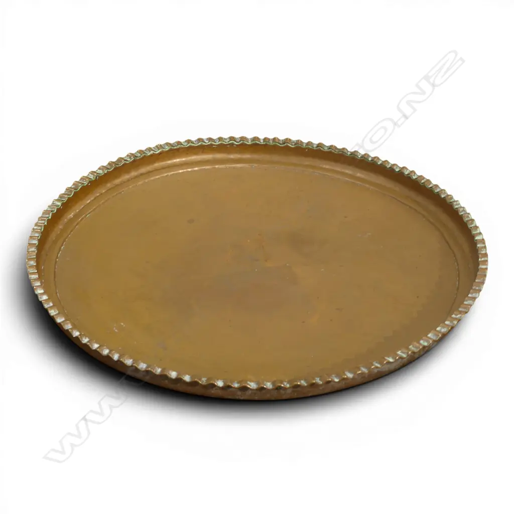 LG HAMMERED COPPER DISH Dia.660mm Image 1++