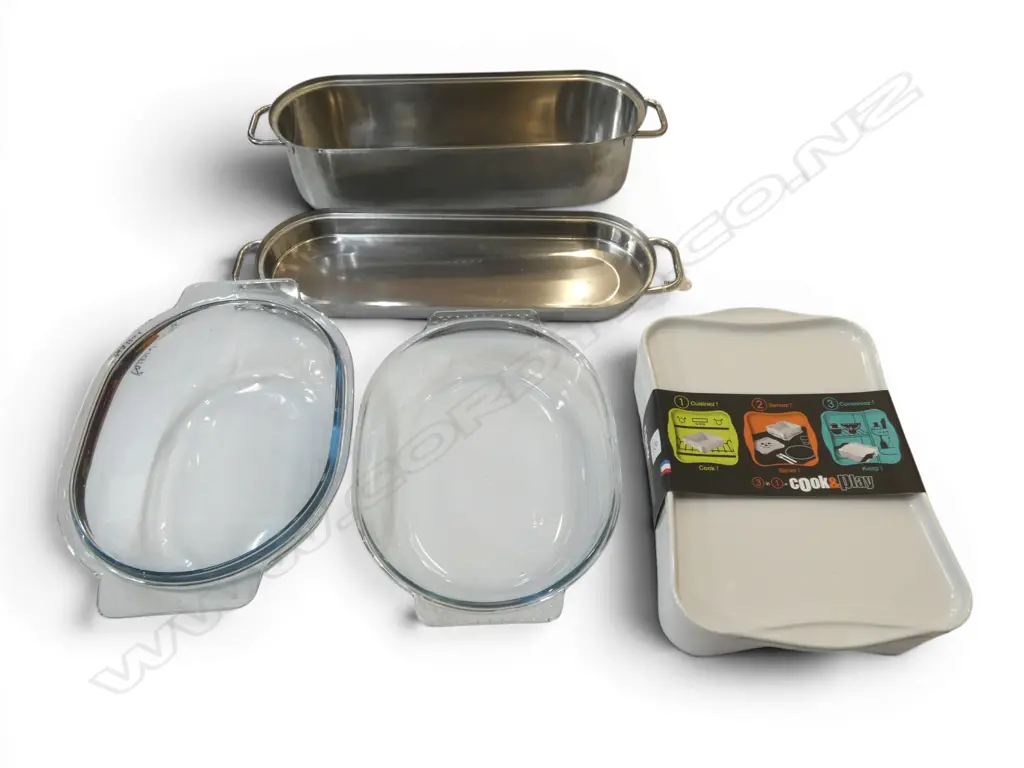 2 CASSEROLES; REVOL FRANCE 'COOK & PLAY' W.335mm, PYREX LIDDED + STAINLESS STEEL FISH PAN L.530mm ALL AS NEW Image 1++