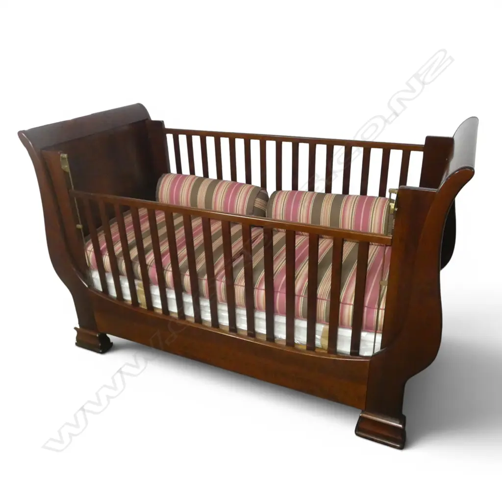SIMON HORN NURSERY COLLECTION CHILD'S SLEIGH BED 1760x810x1080mm Image 1++