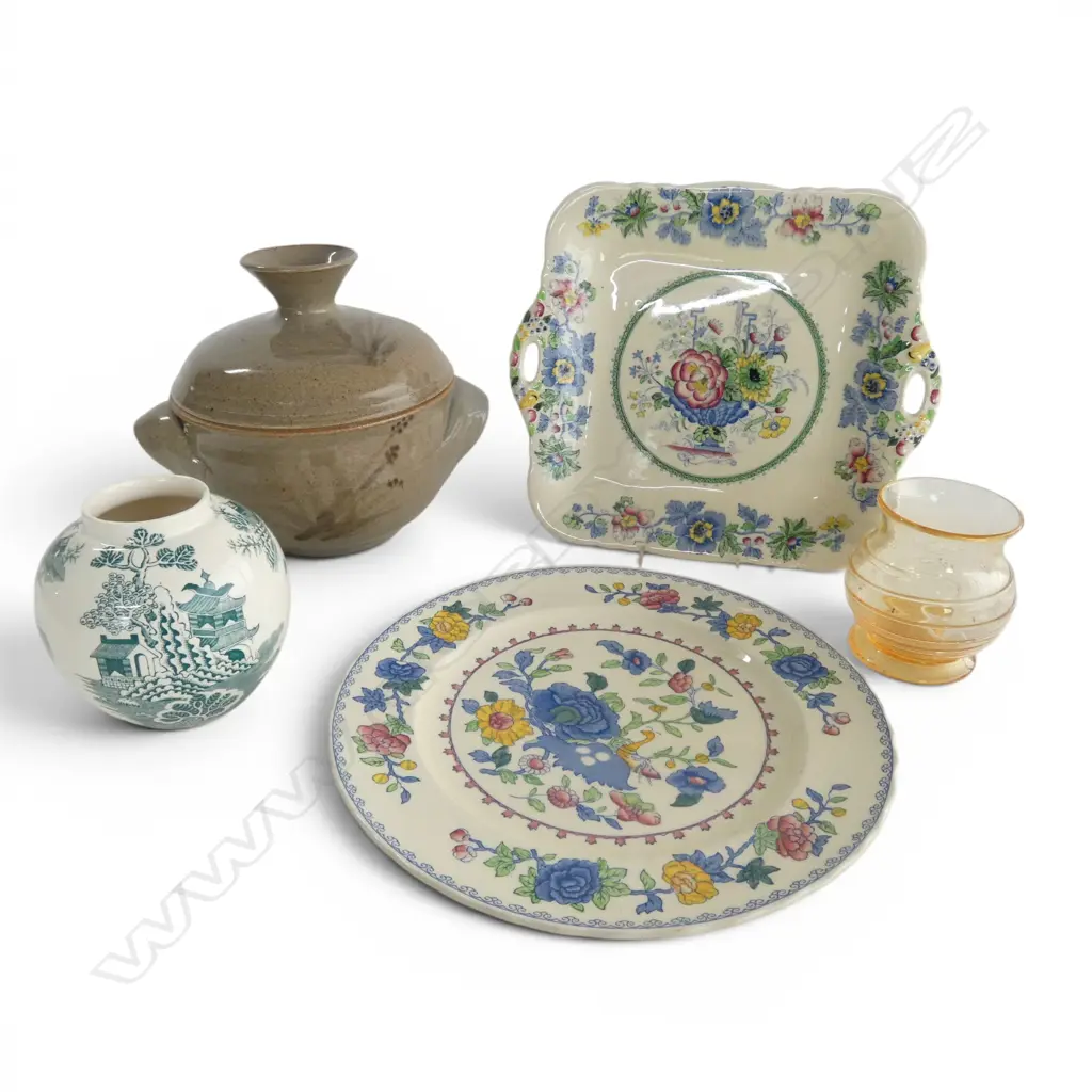MASON'S IRONSTONE, SML WHITEFRIARS VASE & NZ POTTERY LIDDED DISH signed JP to base Image 1++