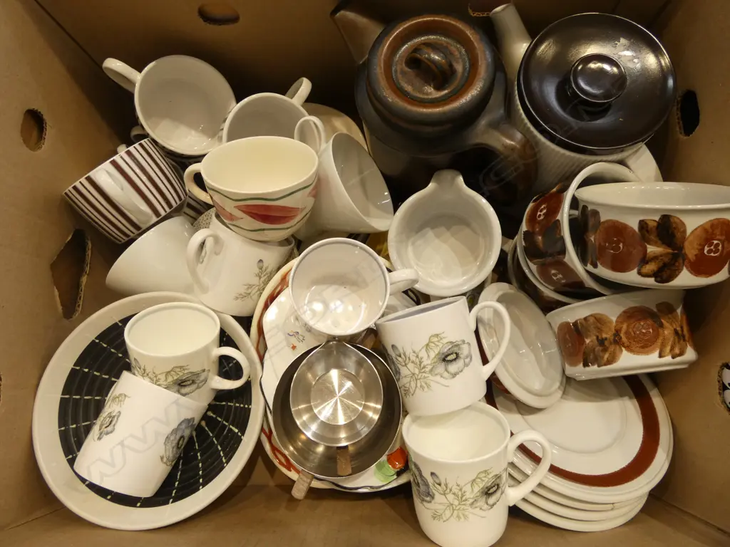 BOX OF ASST. CHINA etc Image 1++