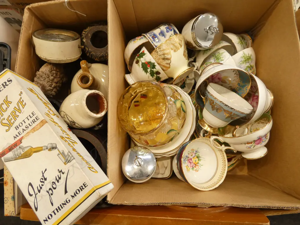 ASST. COLLECTABLES MOSTLY CHINA Image 1++