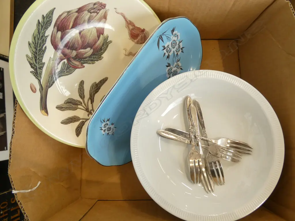 6 WHITE KINGDOM OF THAILAND BOWLS, "MAYTIME" PALISSY DISH, WILLIAMS-SONOMA ARTICHOKE BOWL & 6 EPNS CAKE FORKS  Image 1++