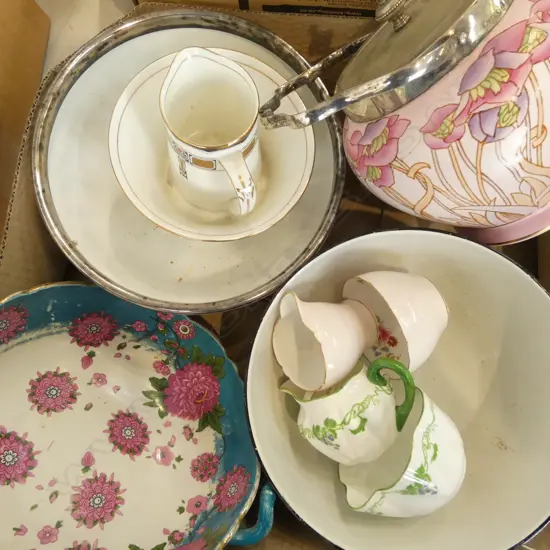3 SHELLEY CHINA BOWLS DIA210MM SHELLEY BISCUIT BARREL & 3 CREAM SUGARS MIXED PATS