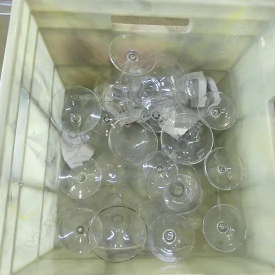 ASST. CHAMPAGNE GLASSES (MOSTLY HOLLOW STEM)