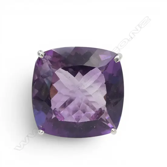 LRG SILVER AMETHYST RING SIZE Q