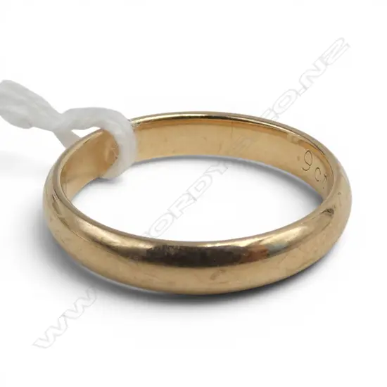 9ct WEDDER 3.96gms SIZE T