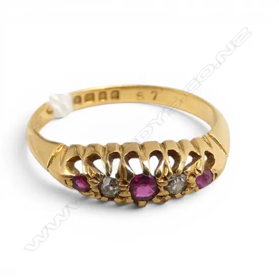 18ct RUBY & DIAMOND ESTATE RING w. English hallmarks 2.25gms SIZE K