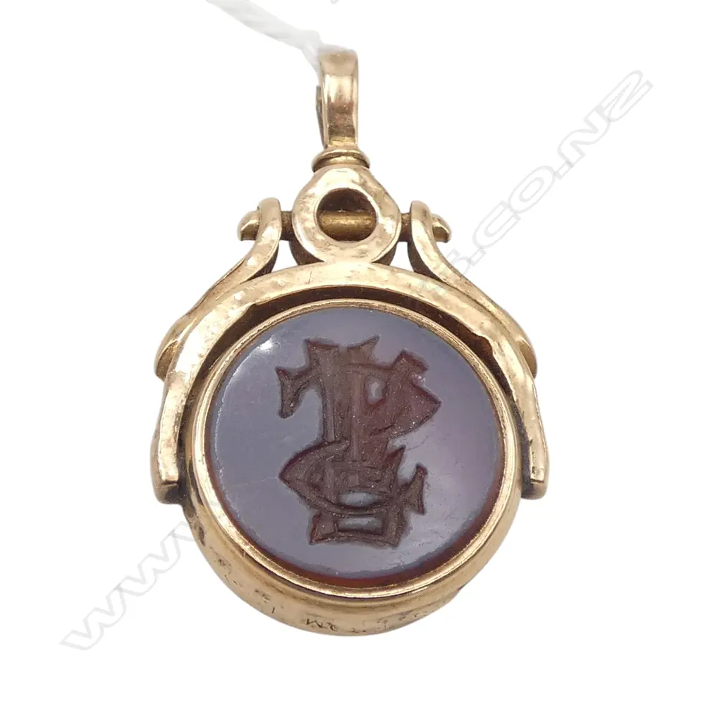 14CT GOLD FOB 35x20mm 6.3gms Image 1++