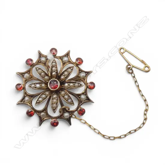 EDWARDIAN 9ct GOLD GARNET & SEED PEARL PENDANT BROOCH 4.55gms