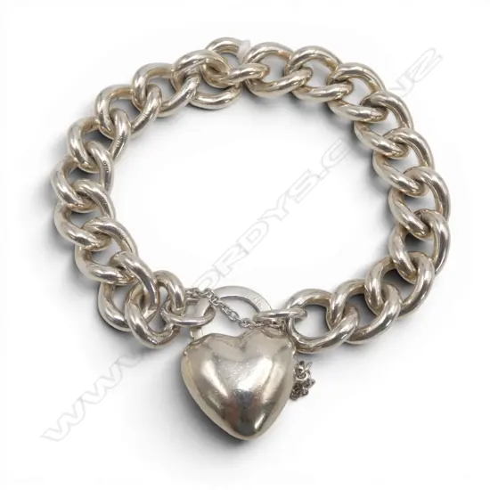 STG SILVER BRACELET w.  PUFF HEART CLASP 62gms