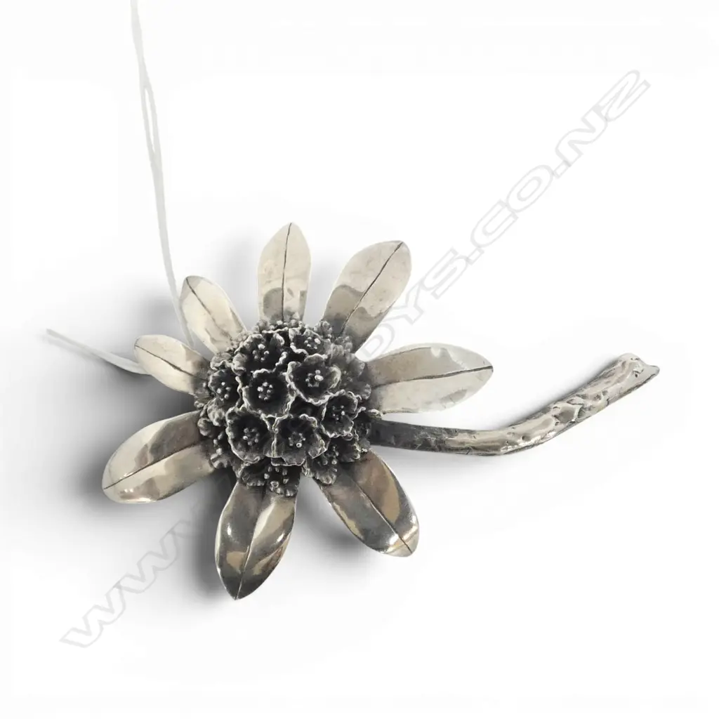 GAVAN RILEY, STG SILVER BROOCH 30gms L.85mm Image 1++