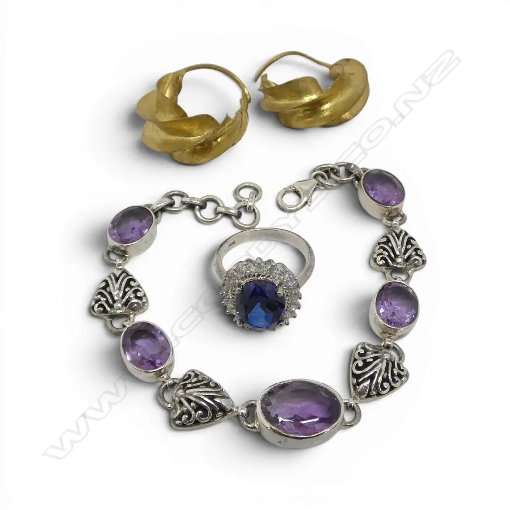 STG SILVER BRACELET, STG RING & PR GILDED EARRINGS Image 1++