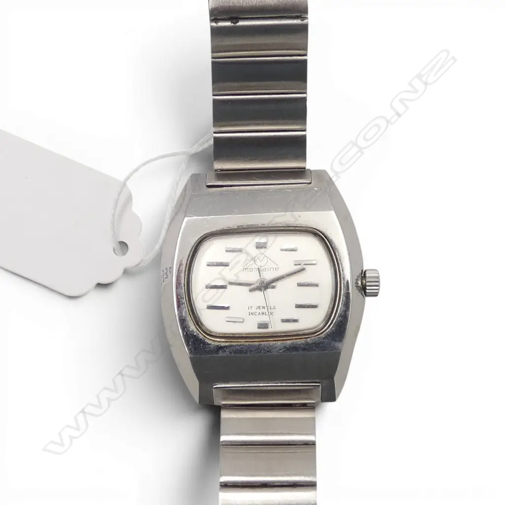 MID CENTURY MONDAINE SWISS MOVEMENT INCABLOC AUTOMATIC GENTS WRISTWATCH Image 1++