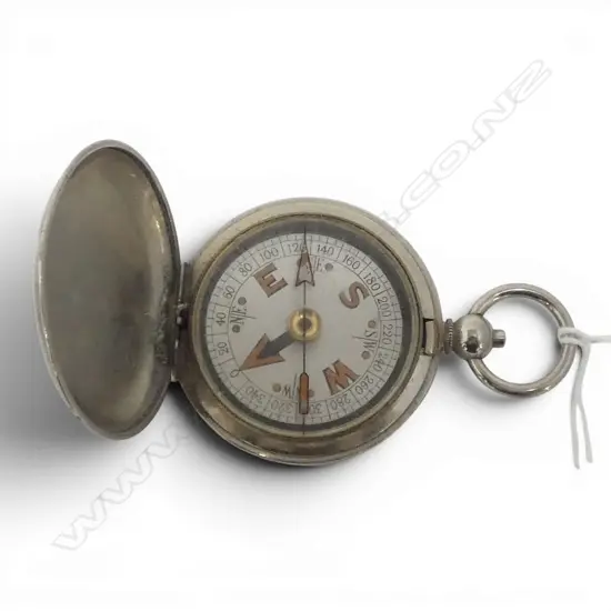 WWI 1918 MILITARY TERRASSE W. Co. COMPASS w. military broad arrow 