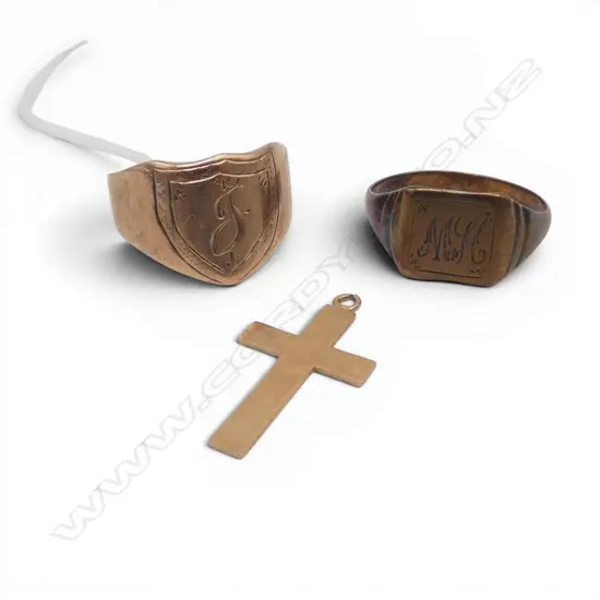 2 9CT SIGNET RINGS 4.2gms + 14CT CROSS PENDANT 0.6gms