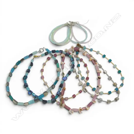 X6 GLASS BEAD NECKLACES & X2 Bracelets