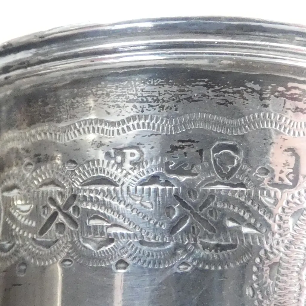 London 1825 SILVER CREAM JUG flat bottom 106gms Image 1++