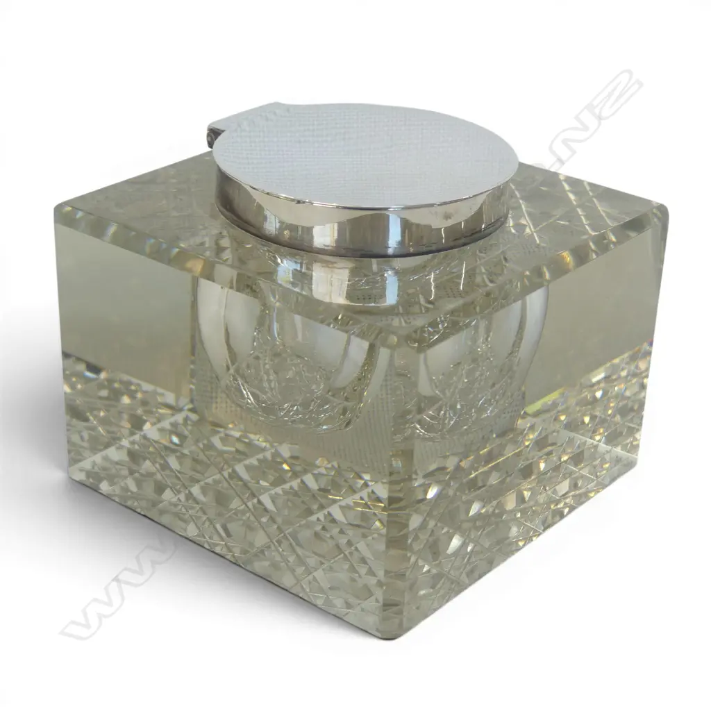 INKWELL w. STG SILVER CAP, SHEFFIELD 1910 90x90x70mm Image 1++