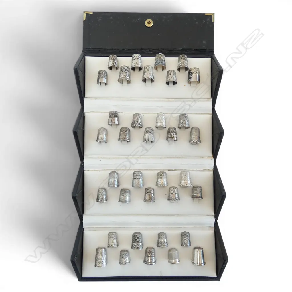THIMBLE COLLECTION, MOSTLY STG SILVER Image 1++