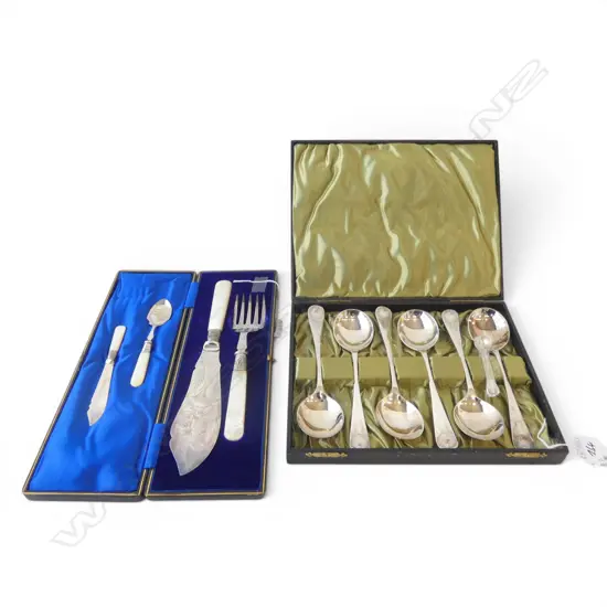 CASE MOP FISH SET, MOP HANDLE KNIFE & SPOON & CASED SILVER PLATE SPOON SET 