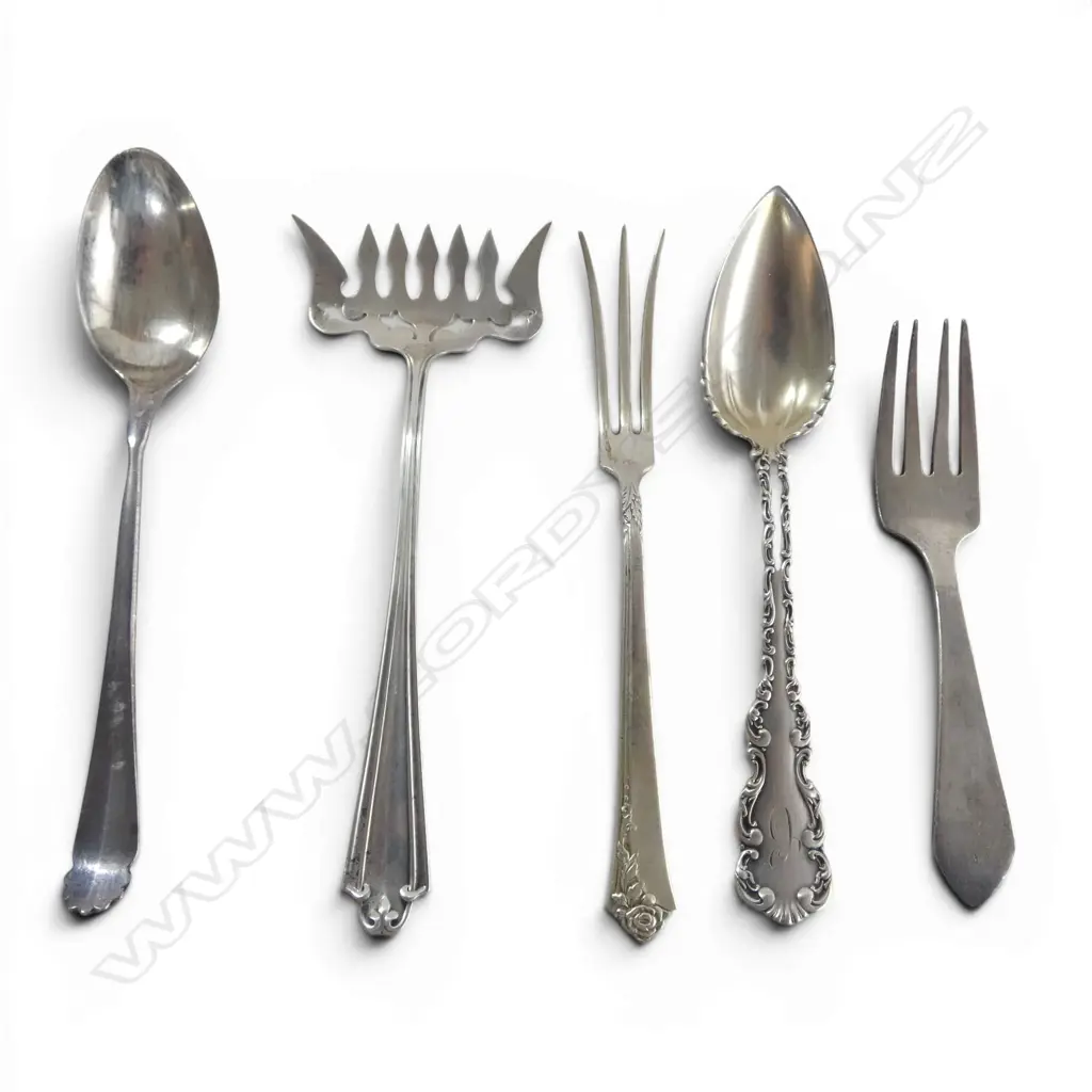 5 PCES STG SILVER CUTLERY, 88gms Image 1++