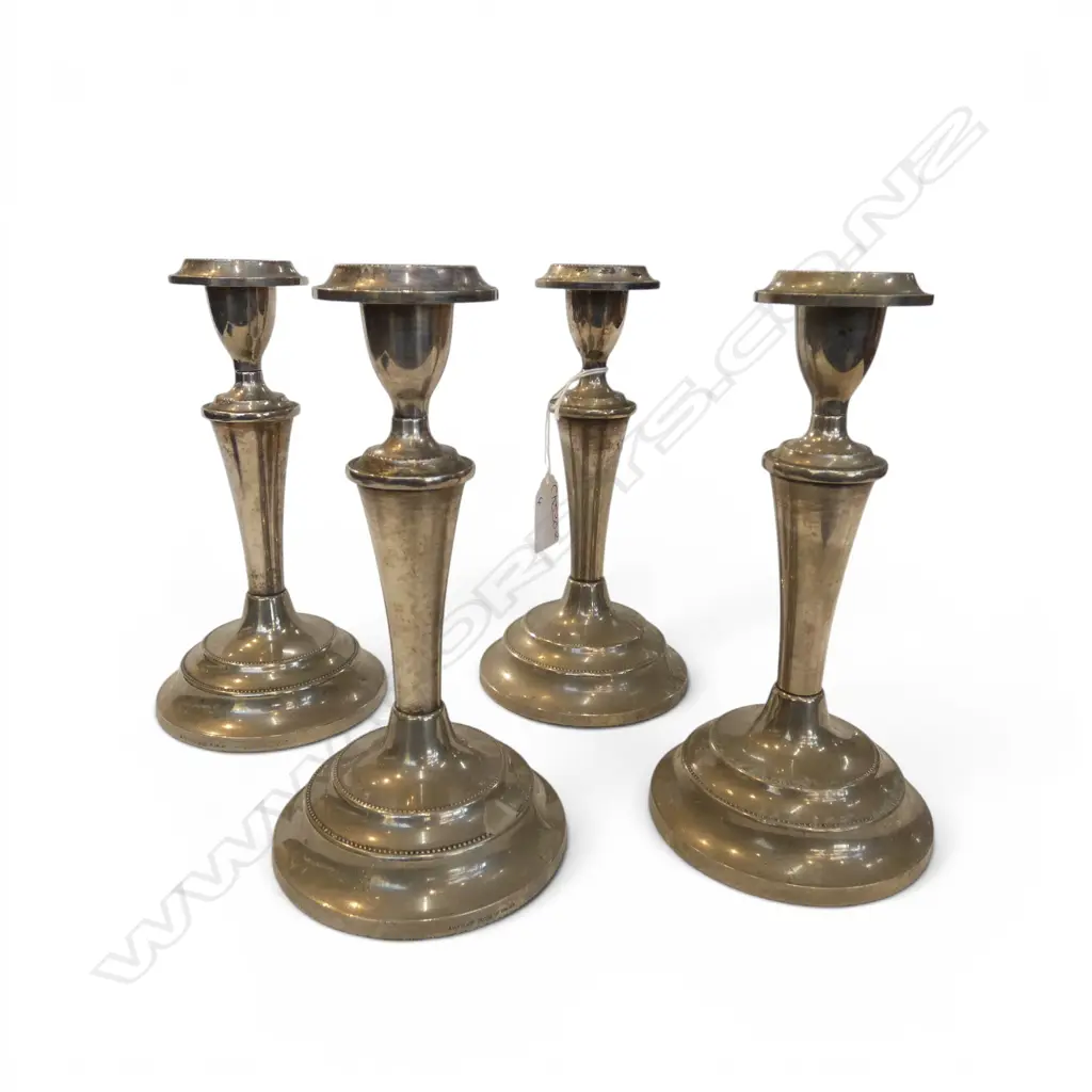 4 SILVER PLATE CANDLESTICKS H.195mm Image 1++