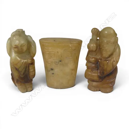 3 PCES CHINESE CARVED STONE H.65mm