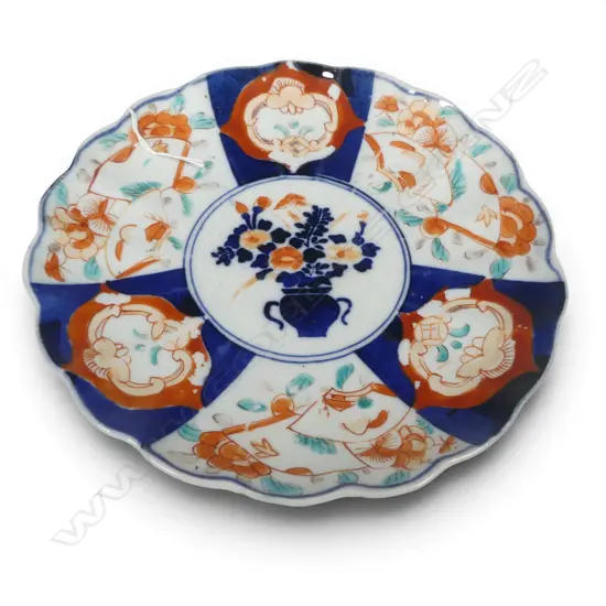 ANTIQUE JAPANESE IMARI PLATE DIA220MM
