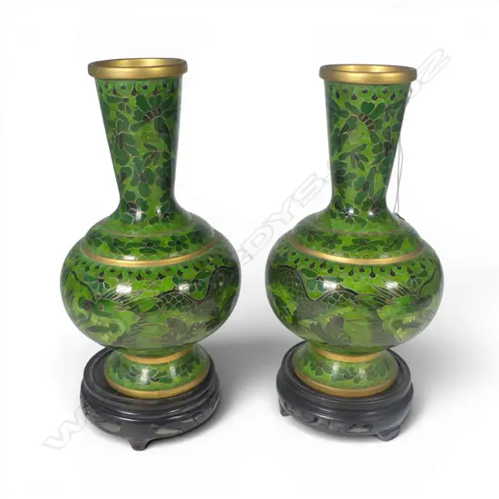 PR CHINESE CLOISONE VASES GREEN COLOURWAY ON WOOD STANDS H250MM