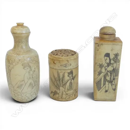 3 ORIENTAL CARVED BONE PCES H.85mm