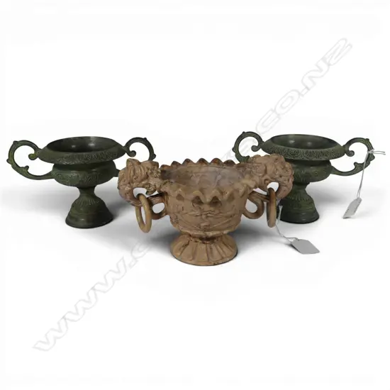 PR SMALL BRONZE 2 HANDLED URNS H110MM & ORIENTAL 2 HANDLED URN H100MM