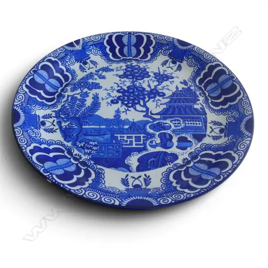 WOODS & SONS BLUE & WHITE CHARGER SHAN TUNG PAT DIA330MM