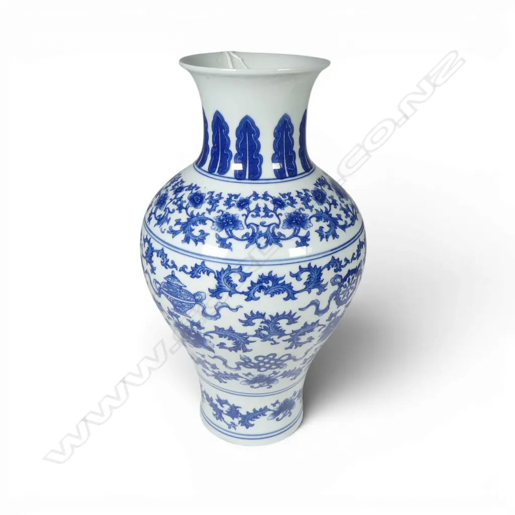 ORIENTAL B/W VASE H.325mm Image 1++