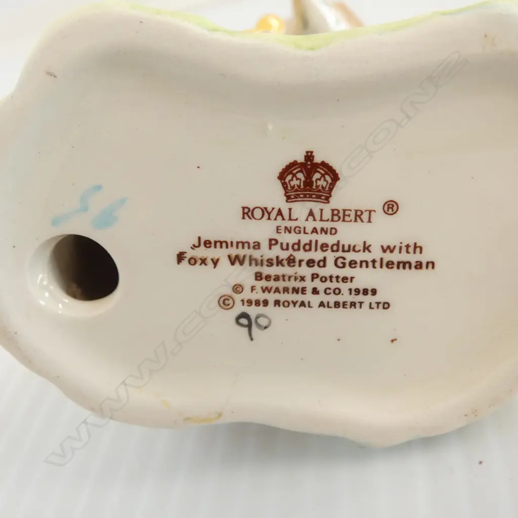 ROYAL ALBERT BEATRIX POTTER 'Jemima Puddleduck with Foxy Wiskered Gentleman'' H.120mm, brown backstamp 1989-1998 Image 1++
