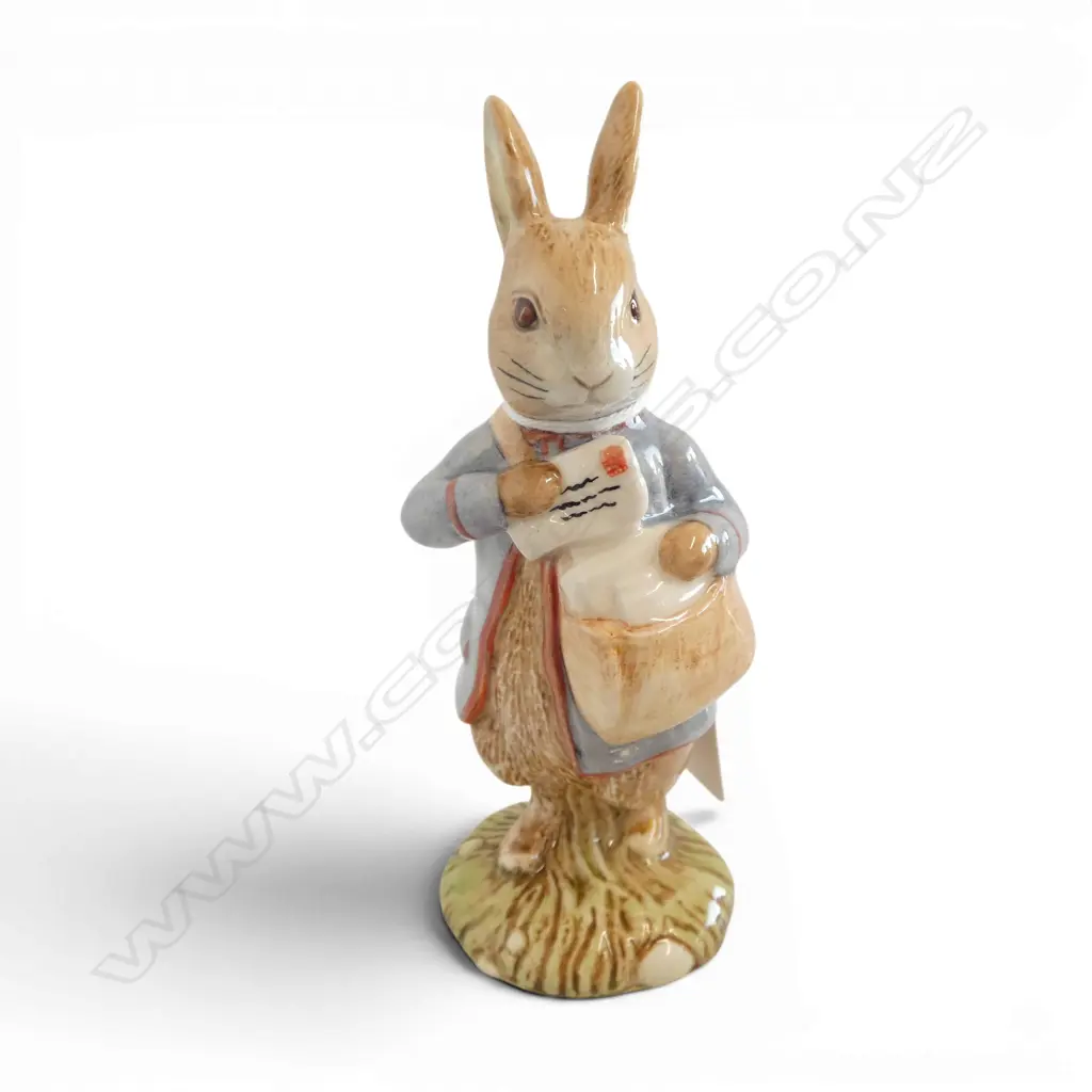 ROYAL ALBERT BEATRIX POTTER 'PETER WITH POSTBAG', H.120mm, brown backstamp 1989-1998 Image 1++