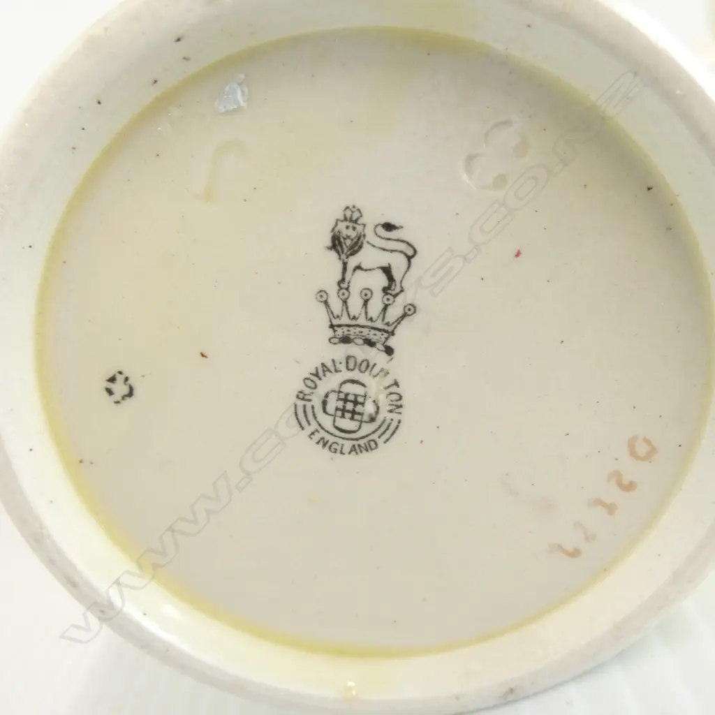 2 ROYAL DOULTON PASSTIMES WARE JUGS, H.100/120mm Image 1++